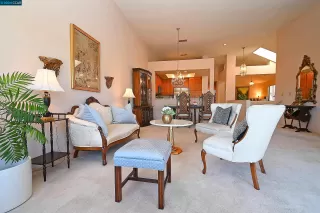 Photo #6: 41055738 Listing 