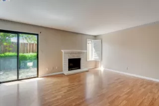 Photo #6: 41055860 Listing 