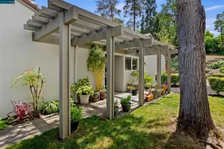 Photo #2: 41055907 Listing
