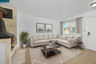 Photo #3: 41055909 Listing