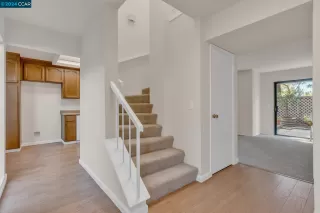 Photo #5: 41055931 Listing