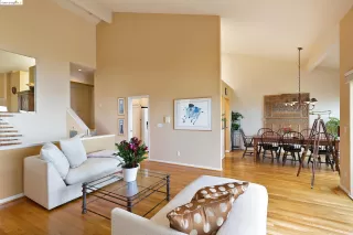 Photo #3: 41055941 Listing