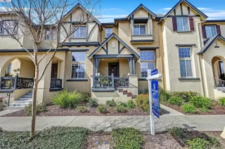 Photo #1: 41055956 Listing 