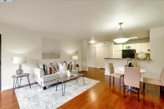 Photo #4: 41056048 Listing