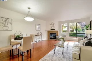 Photo #6: 41056048 Listing