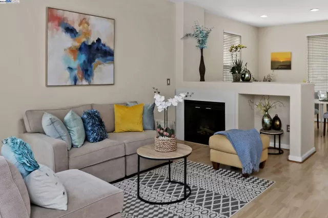 MLS: 41056088 Condo For Sale