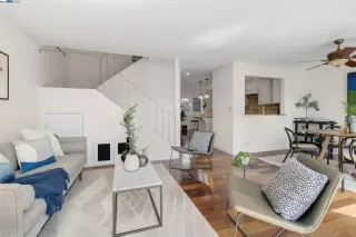 Photo #6: 41056090 Listing