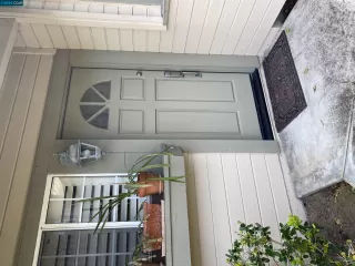 Photo #1: 41056172 Listing