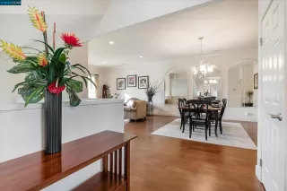 Photo #4: 41056174 Listing 