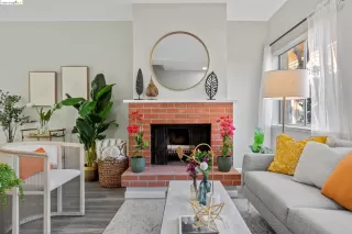 More Details about MLS # 41056184 : 3852 MAYBELLE AVE # 5