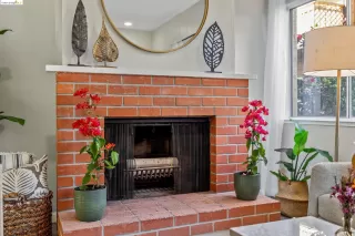 Photo #5: 41056184 Listing