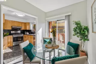 Photo #6: 41056184 Listing