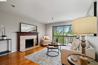 Photo #5: 41056283 Listing 