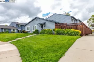 Photo #2: 41056343 Listing