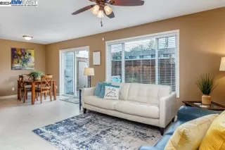 Photo #6: 41056343 Listing