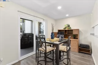 Photo #6: 41056477 Listing 