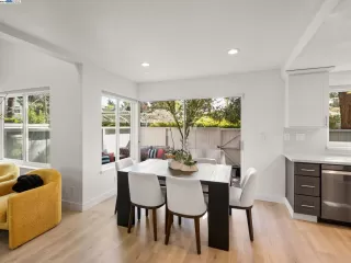 Photo #4: 41056537 Listing