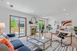 Photo #6: 41056550 Listing