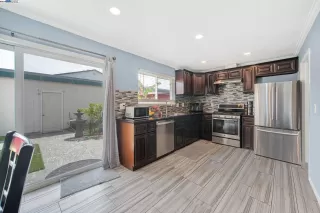 Photo #1: 41056557 Listing