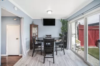 Photo #4: 41056557 Listing