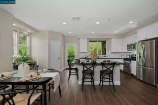 Photo #4: 41056568 Listing 