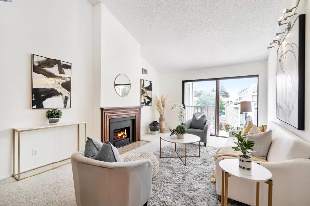 MLS: 41056653 Condo For Sale