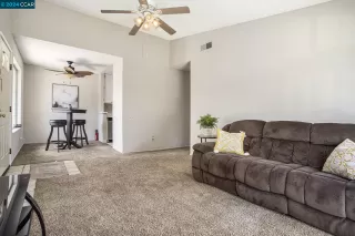 Photo #4: 41056698 Listing