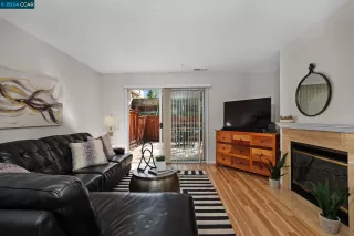 Photo #5: 41056719 Listing