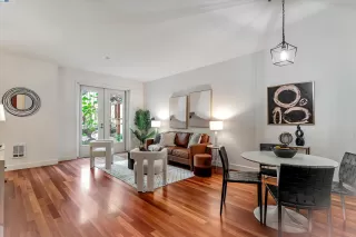 Photo #6: 41056753 Listing