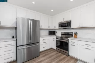 Photo #5: 41056764 Listing