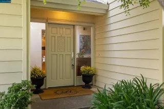 Photo #2: 41056766 Listing