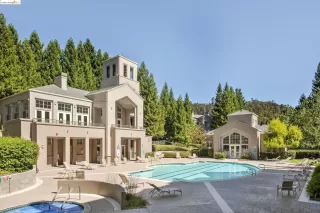 Photo #2: 41056795 Listing 