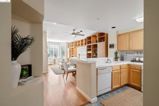 Photo #5: 41056795 Listing 