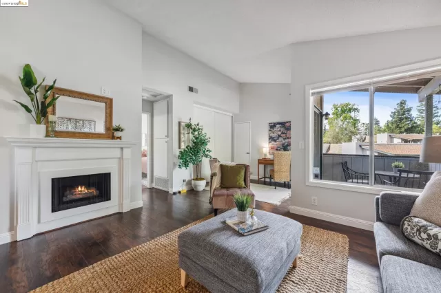 MLS: 41056838 Condo For Sale