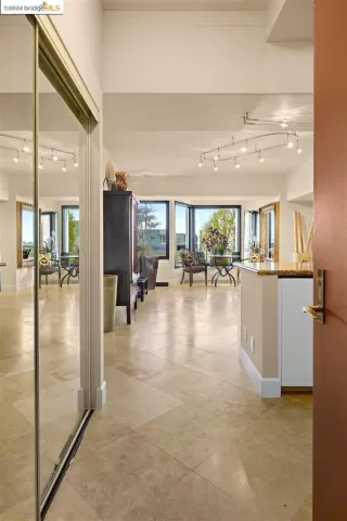 Photo #1: 41056950 Listing 