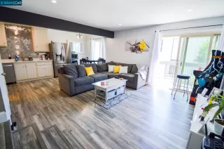 Photo #2: 41057079 Listing 