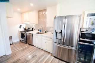 Photo #5: 41057079 Listing 