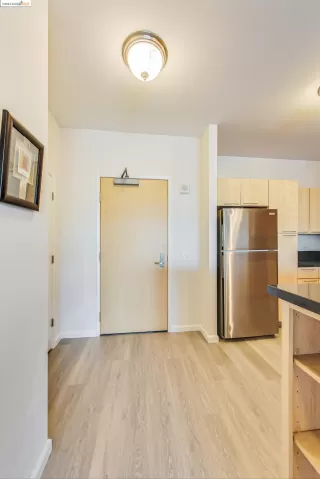 Photo #5: 41057128 Listing 