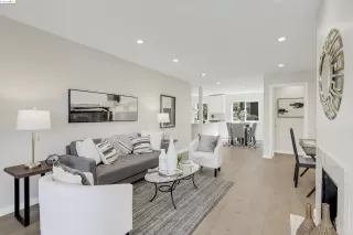 Photo #1: 41057179 Listing