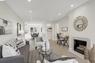 Photo #2: 41057179 Listing