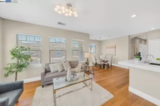 Photo #3: 41057194 Listing 