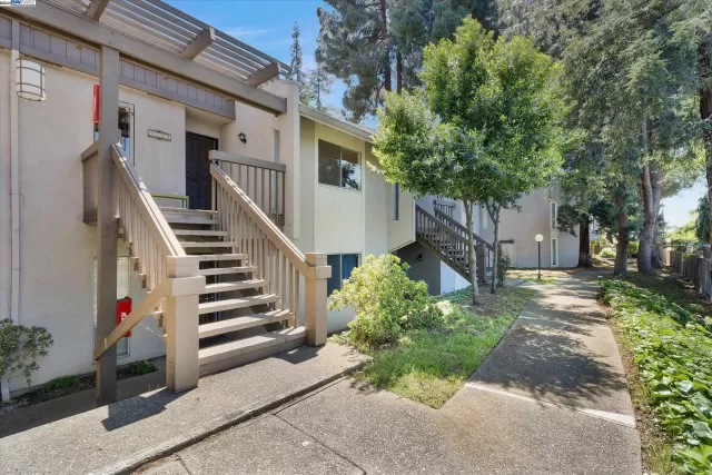 MLS: 41057218 Condo For Sale
