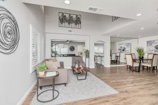 Photo #6: 41057266 Listing 