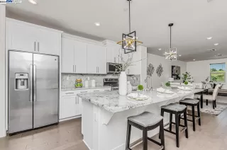 Photo #6: 41057335 Listing 