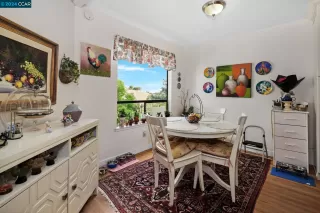 Photo #2: 41057339 Listing 