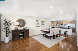 Photo #1: 41057341 Listing