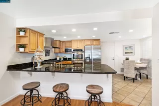 Photo #3: 41057341 Listing