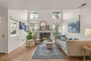 Photo #4: 41057365 Listing