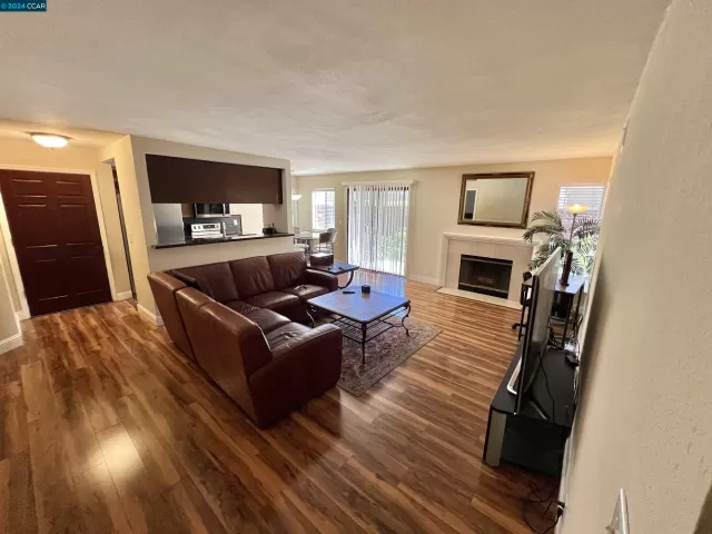 MLS: 41057422 Condo For Sale