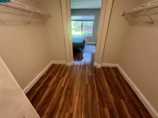 Photo #5: 41057422 Listing 